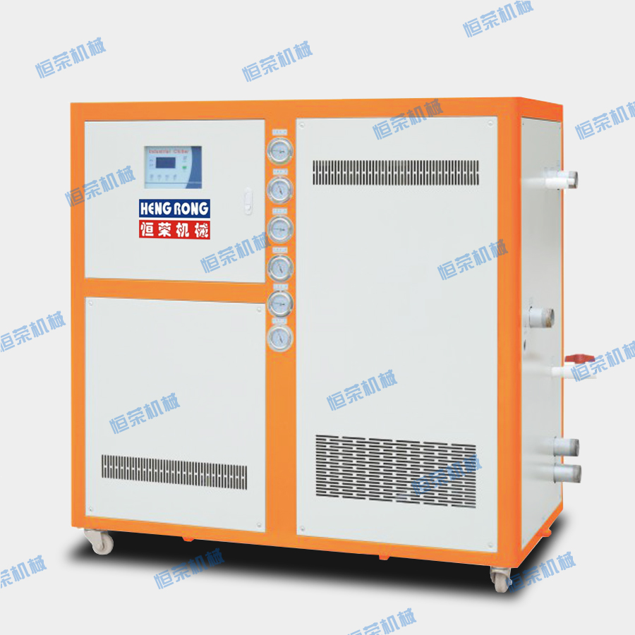 塑料注塑機(jī)為什么要配備工業(yè)冷水機(jī)？